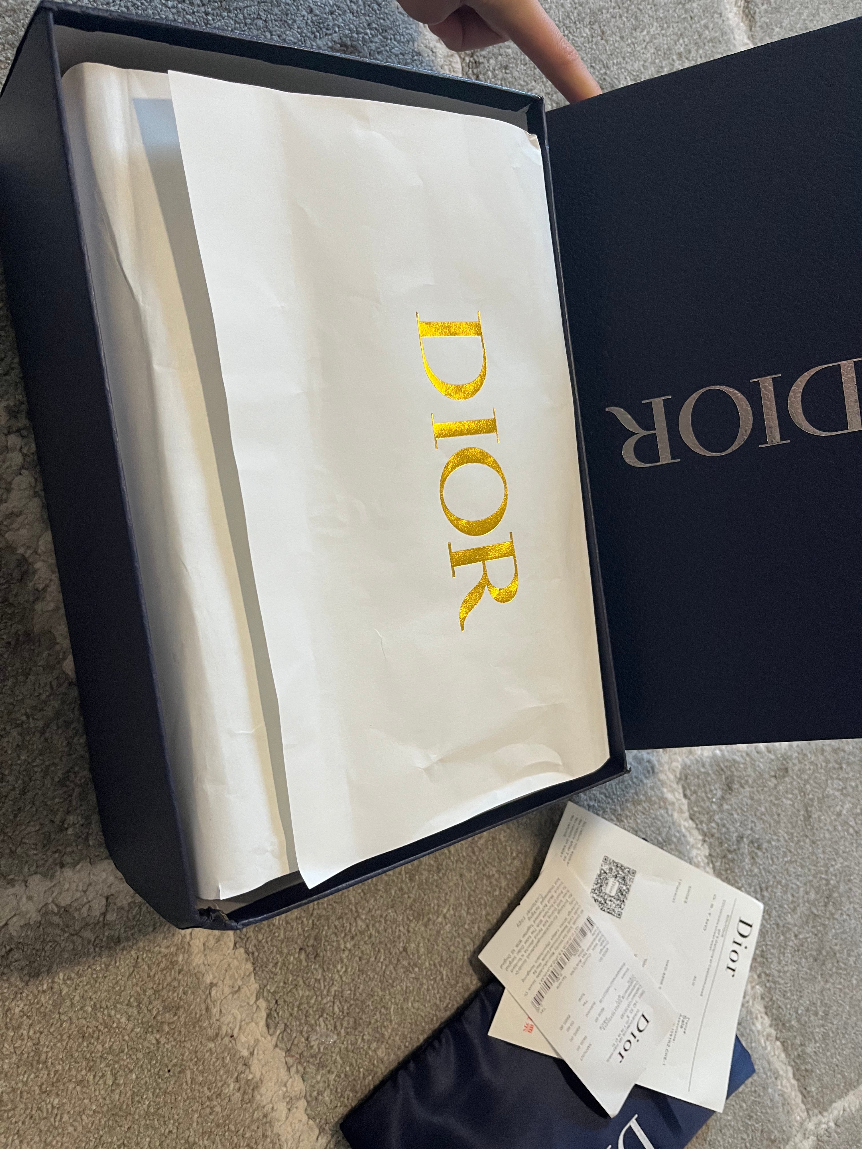 Dior B30